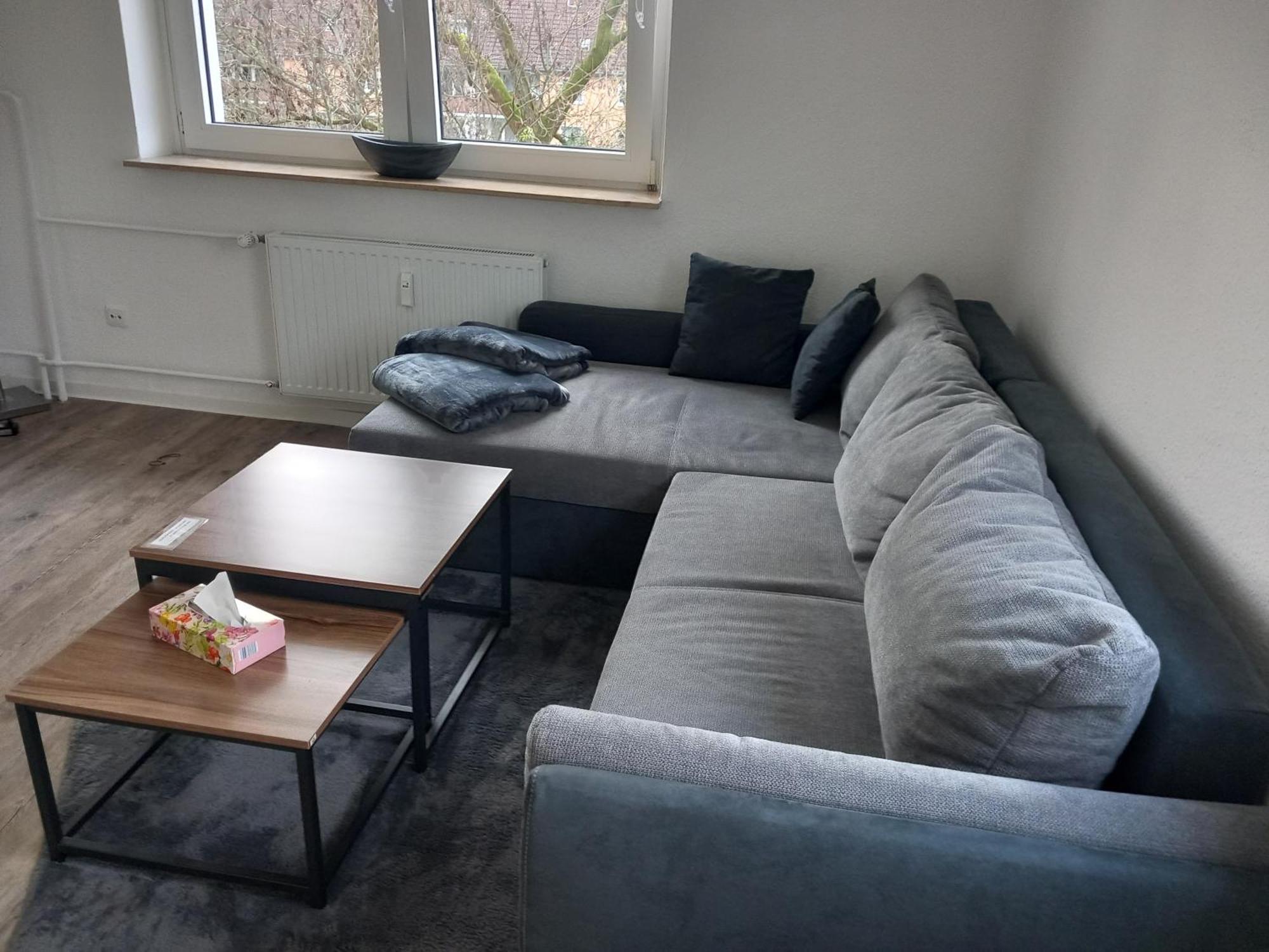 City Apartment Duisburg 1#Netflix &Wlan &Kingsize Bett &Kaffee Maschine & Central & 500M Innenhafen & 2 Min U Bahn Bagian luar foto