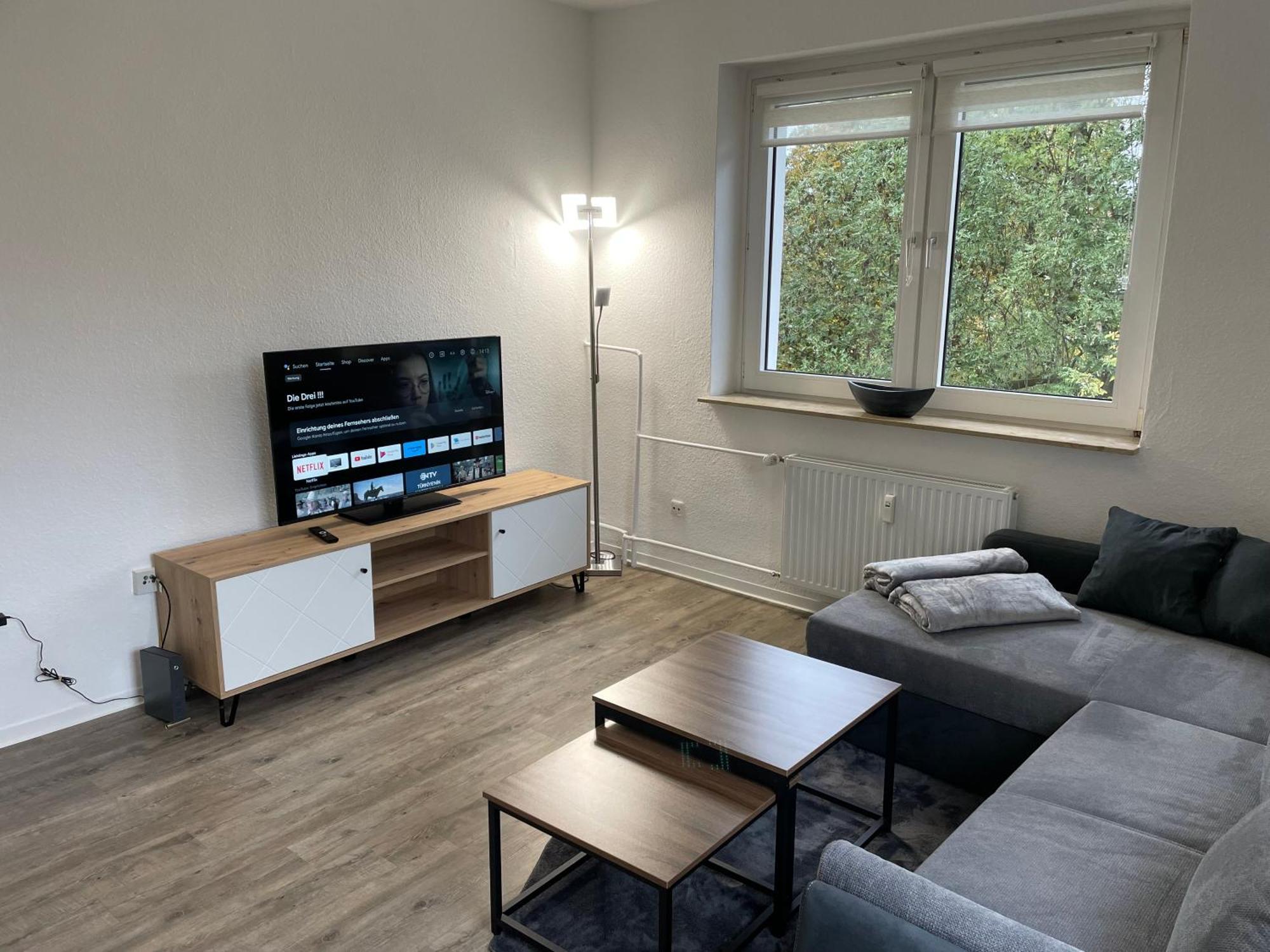 City Apartment Duisburg 1#Netflix &Wlan &Kingsize Bett &Kaffee Maschine & Central & 500M Innenhafen & 2 Min U Bahn Bagian luar foto